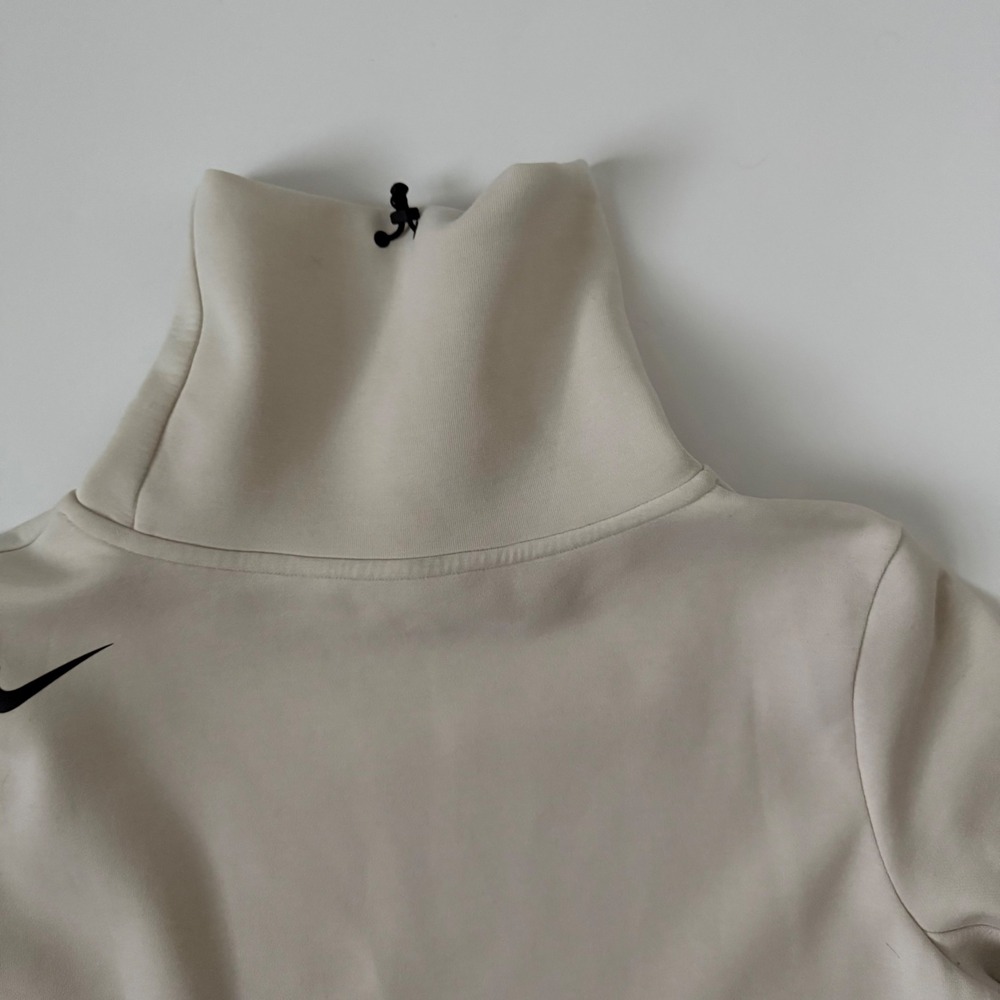 Nike cream dri-fit cropped funnel neck sweatshirt with black Nike logo size M - Picture 9 of 11